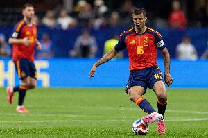 电讯报：曼城认为巴萨4500万+浮动报价罗德里太低，近9000万才行