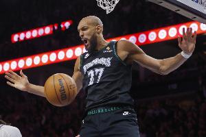 媒体人：三球加盟森林狼后 将释放戈贝尔的进攻潜能